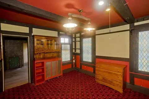 115 Thompson St, Springfield, MA 01109 photo 30