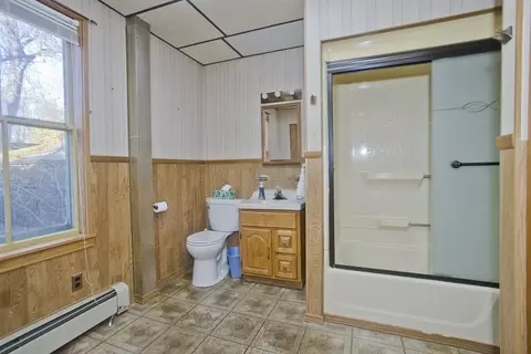 115 Thompson St, Springfield, MA 01109 photo 23