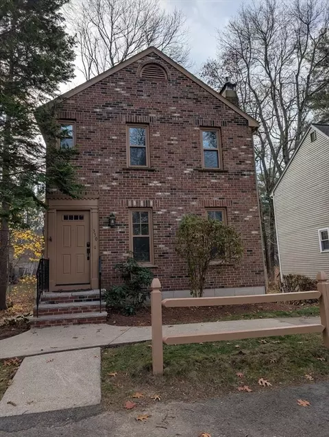 330 Wellman Ave #330, Chelmsford, MA 01863