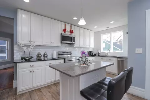 58 Willard Ave, Springfield, MA 01109 photo 11