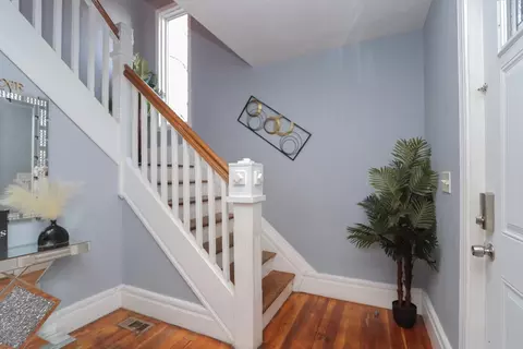 58 Willard Ave, Springfield, MA 01109 photo 17
