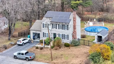 View/Area - 3 Stoddard St, Upton, MA 01568 photo 2 of 5
