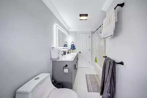 Bath - 3 Stoddard St, Upton, MA 01568 photo 1 of 3