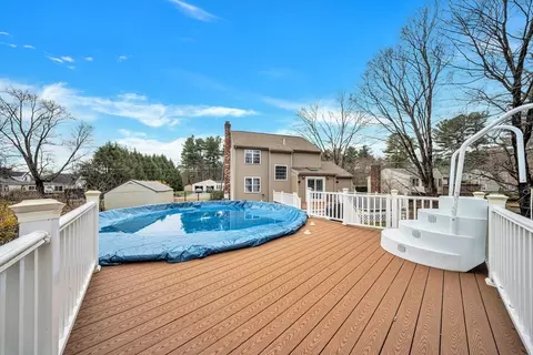 Exterior - 3 Stoddard St, Upton, MA 01568 photo 4 of 5