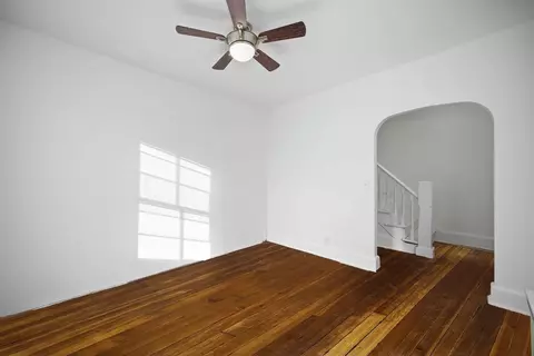 78 Lowell St, Springfield, MA 01107 photo 9
