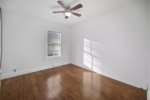 78 Lowell St, Springfield, MA 01107 photo 10