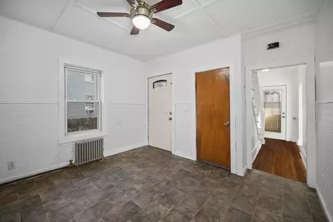 78 Lowell St, Springfield, MA 01107 photo 7