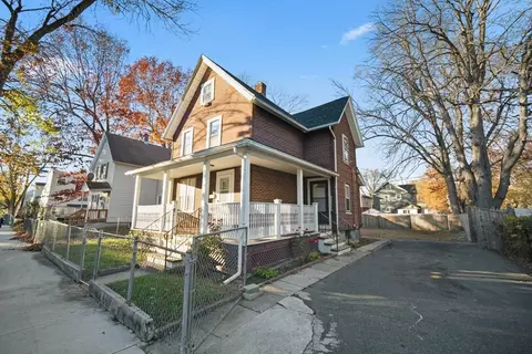 78 Lowell St, Springfield, MA 01107