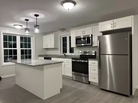 5 Tupper Hill Rd #5, Plymouth, MA 02360