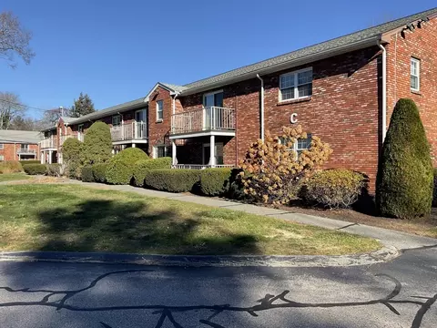 14 Kingswood Dr #3, Abington, MA 02351