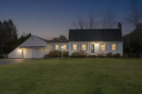 999 N St Ext, Feeding Hills, MA 01030