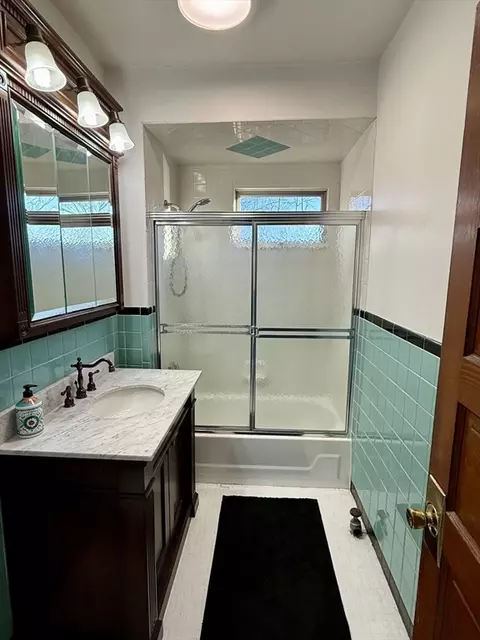 Bath - 11 Devonshire St, Lawrence, MA 01843 photo 1 of 2