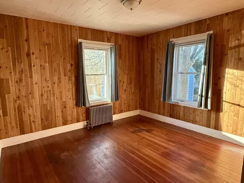 Bedroom - 11 Devonshire St, Lawrence, MA 01843 photo 3 of 10
