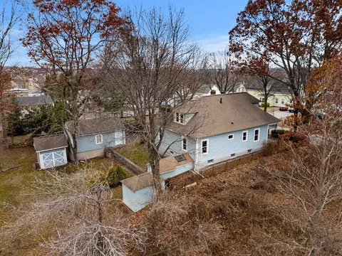 View/Area - 11 Devonshire St, Lawrence, MA 01843 photo 1 of 4