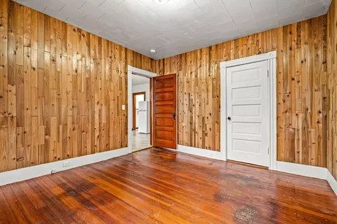 Bedroom - 11 Devonshire St, Lawrence, MA 01843 photo 5 of 10