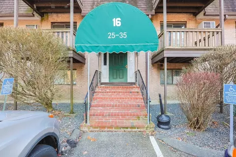 16 Erick Rd #34, Mansfield, MA 02048