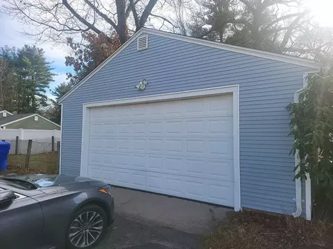 665 Parker St, Springfield, MA 01129 photo 15