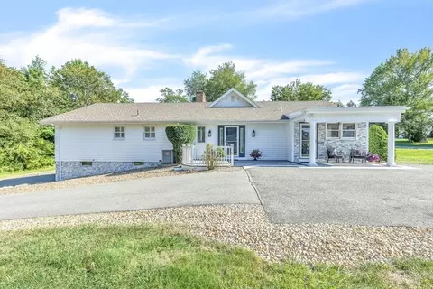 6 Strathmore Rd, Dartmouth, MA 02747