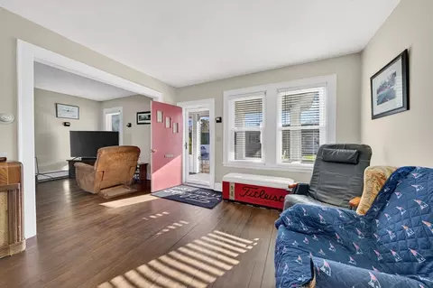 18 Maple Ave, Fairhaven, MA 02719 photo 22
