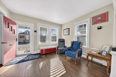 18 Maple Ave, Fairhaven, MA 02719 photo 10