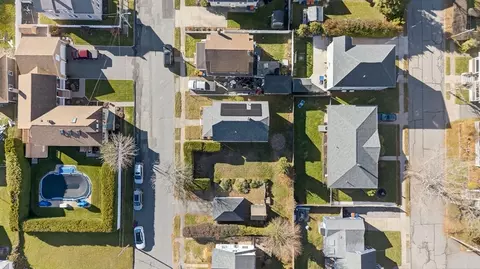 18 Maple Ave, Fairhaven, MA 02719 photo 6