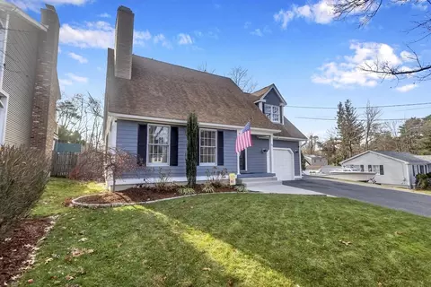 21 Brentwood St, Springfield, MA 01108
