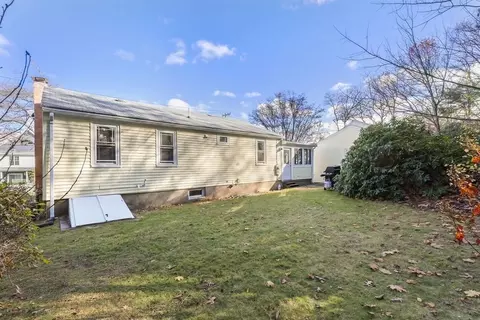 Exterior - 701 Greendale Ave, Needham, MA 02492 photo 2 of 2