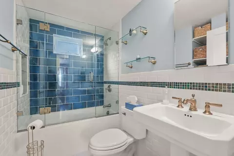 Bath - 701 Greendale Ave, Needham, MA 02492 photo 1 of 1