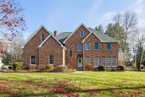 161 Wildflower Cir, Westfield, MA 01085