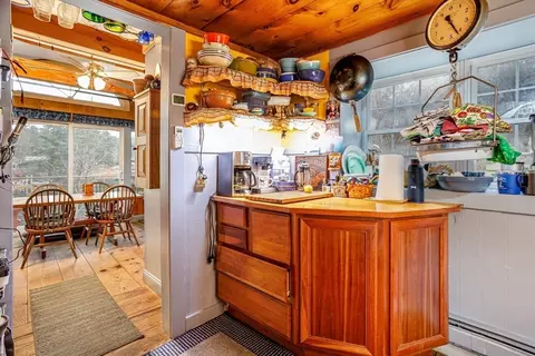 Kitchen - 13 Washburn Ter, Spencer, MA 01562 photo 2 of 3