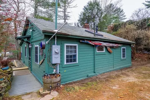 Exterior - 13 Washburn Ter, Spencer, MA 01562 photo 8 of 10