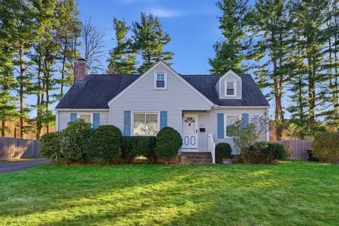 83 Harvey Johnson Dr, Agawam, MA 01001