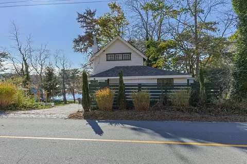 2 Meetinghouse Rd UNIT 2, Truro, MA 02666