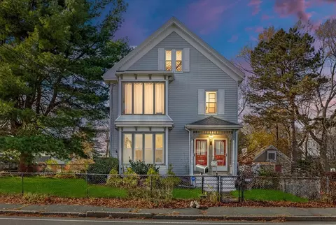 397 Ash St, Brockton, MA 02301
