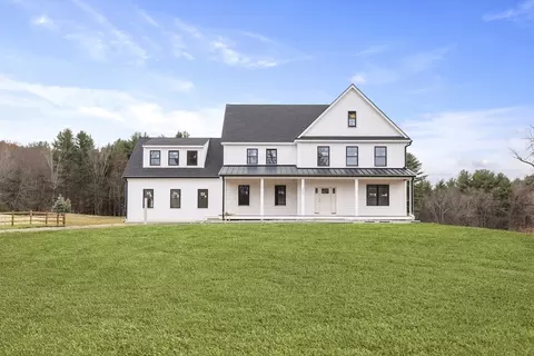 305 Harwood Ave, Littleton, MA 01460