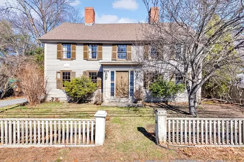 153 Main St, Wenham, MA 01984
