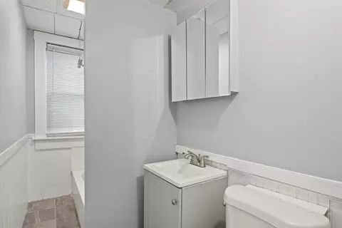 78 Greenwood St, Worcester, MA 01607 photo 24