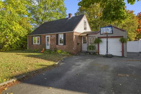 103 Lauzier Ter, Chicopee, MA 01020