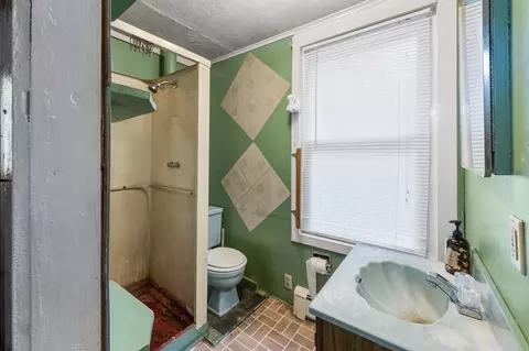 Bath - 120 Horton Rd, Orange, MA 01364 photo 1 of 1