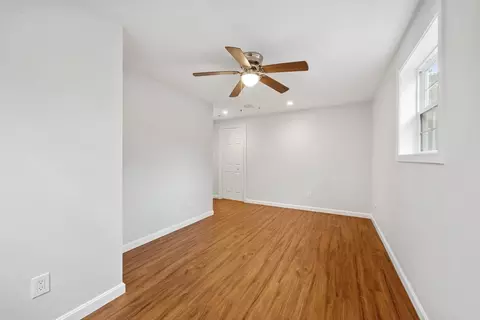 Bedroom - 259 Park Ave, Wareham, MA 02538 photo 6 of 9
