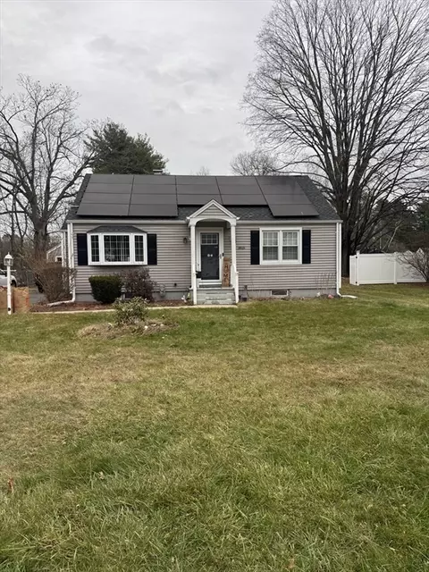 1815 Parker St, Springfield, MA 01128