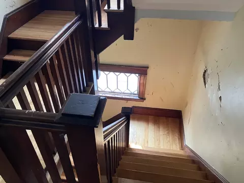 6 Oliver St, Worcester, MA 01603 photo 8