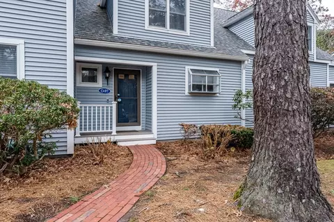 97 Shellback Way #97, Mashpee, MA 02649 photo 2