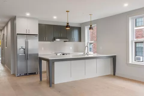 59 Spear #202, Quincy, MA 02169