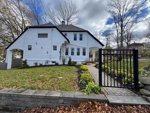 909 High #1, Fall River, MA 02720