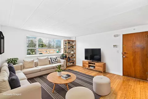 20 Nelson Dr #3A, Randolph, MA 02368