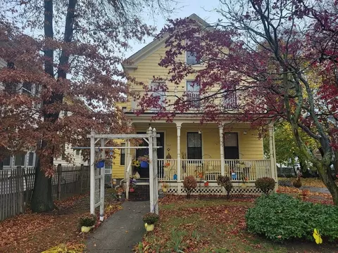 552 Main St, Medford, MA 02155
