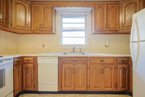 127 Glenview St, Upton, MA 01568 photo 21