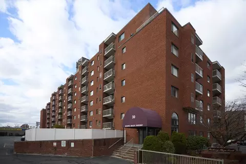 30 Revere Beach Pkwy #204, Medford, MA 02155