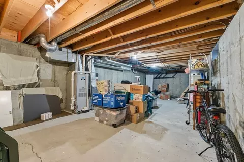 200 Lambert Ter #2, Chicopee, MA 01020 photo 32